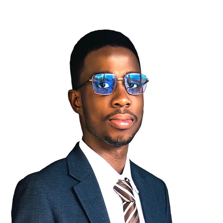 Portrait de Ayoua Wognin Saturnin
